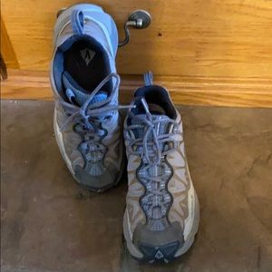 Vasque hiking shoes